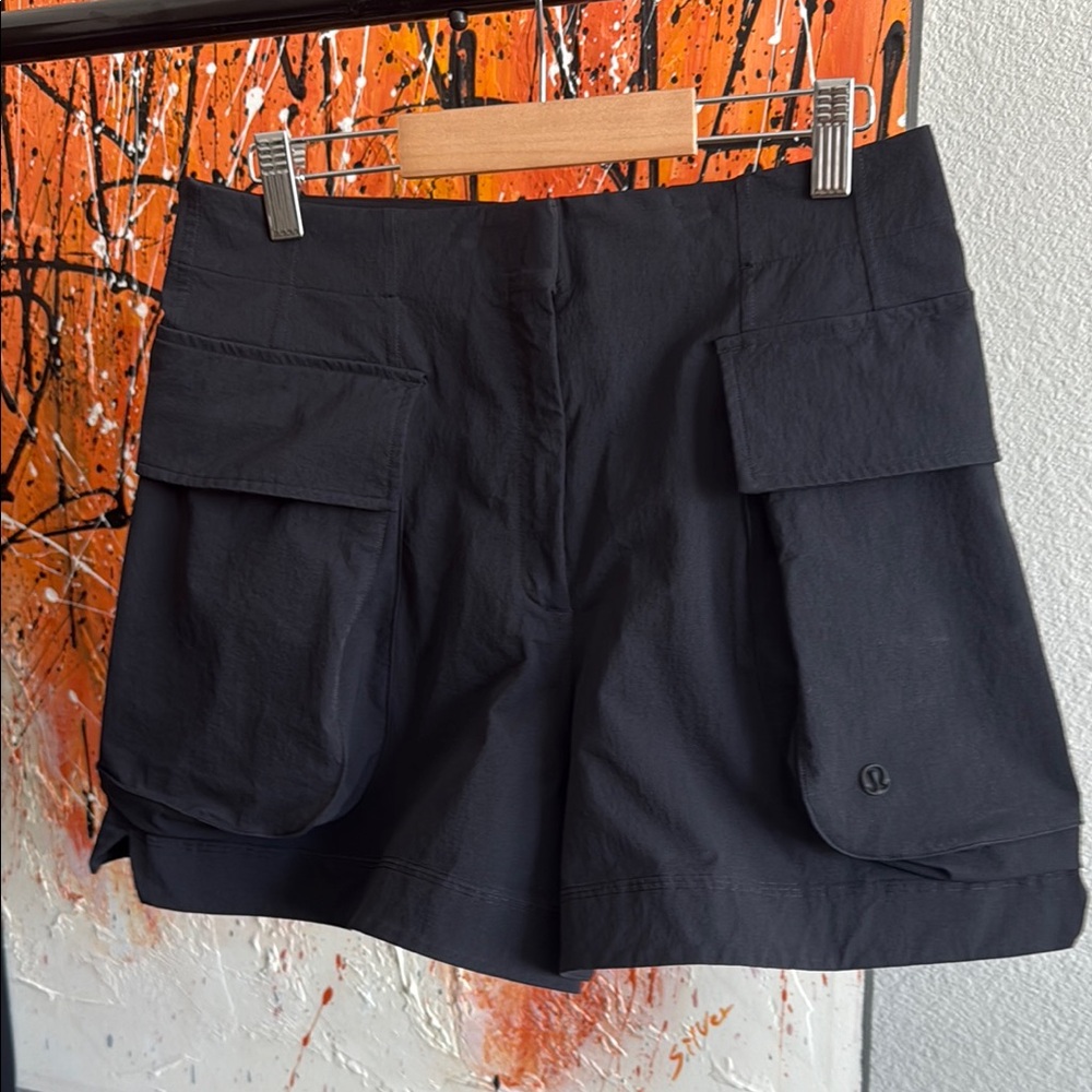 Lululemon Athletica Black Cargo Shorts Tailored Fit